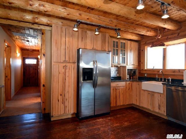 573 Sound Shore Rd