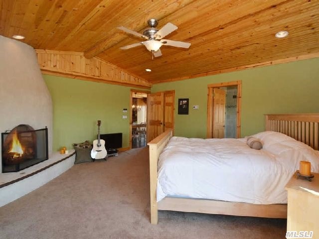 573 Sound Shore Rd