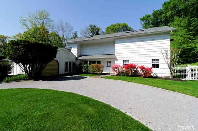 755 Moores Ln