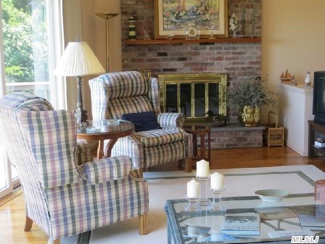 765 W Cedar Point Dr