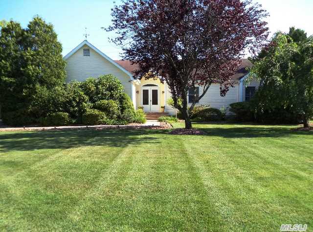 8 Salt Meadow Ct