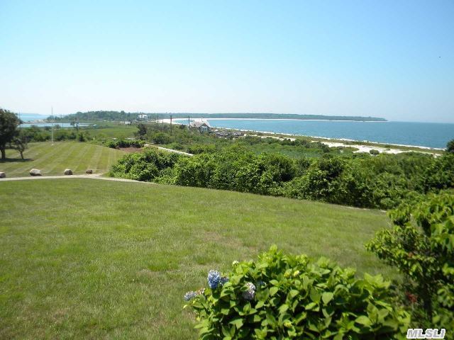 825 Stephensons Rd
