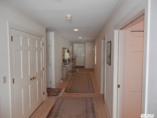 8460 Great Peconic Ba Blvd