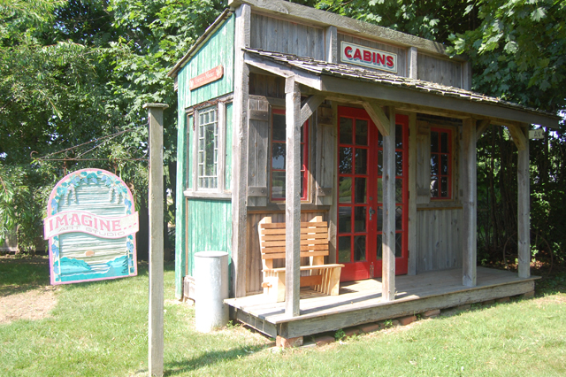 Courtney built this structure to resemble an old-fashioned general store. (Credit: Vera Chinese)