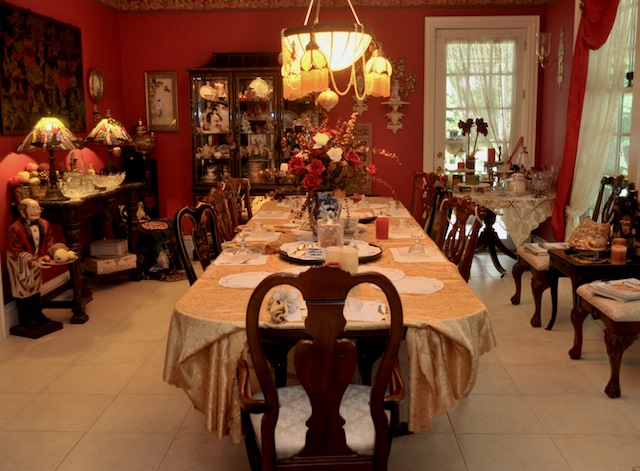 Dining room. 