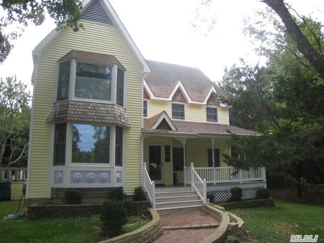20 Seawood Dr