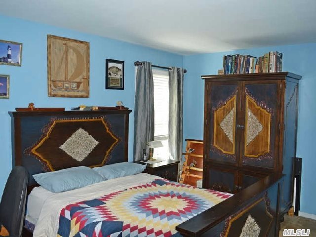 27 Northgate Cir