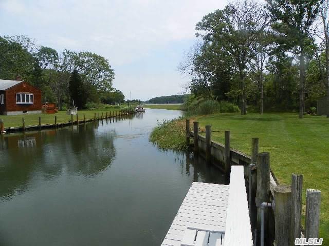 270 Smith Dr