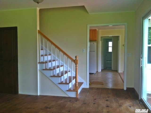 270 Smith Dr