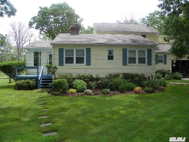 270 Smith Dr