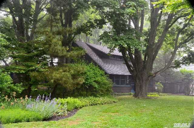44 Sound Dr