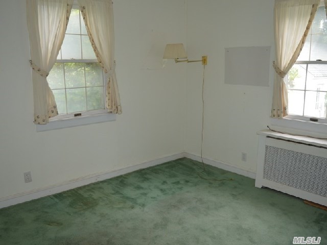 955 Middleton Rd