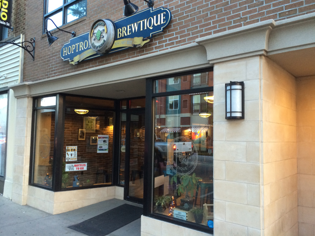 Hoptron Brewtique. (Credit: Grant Parpan)