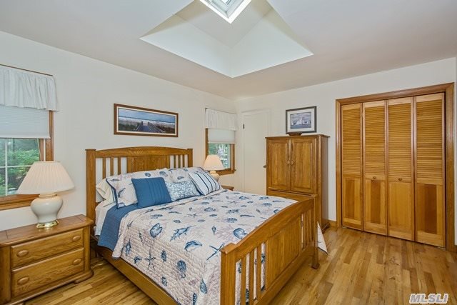 1110 Brigantine Dr
