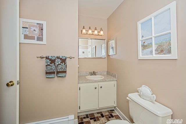1110 Brigantine Dr