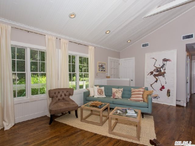 16 Sylvan Rd