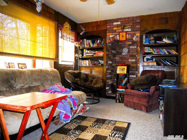 188 West Woodland Dr