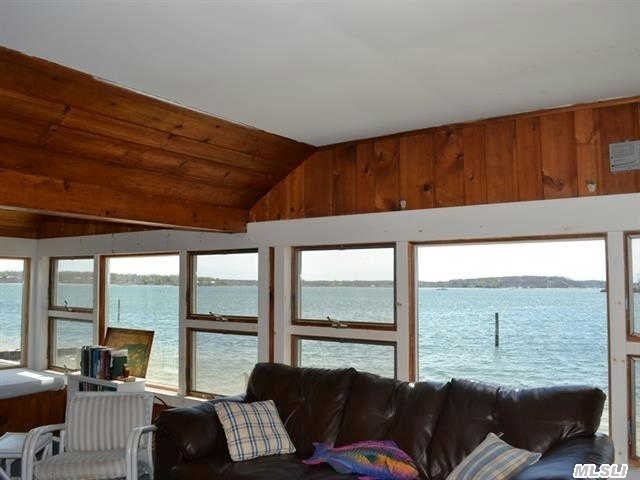 21 Beach St