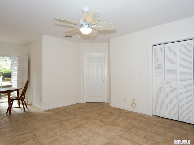 313 Fox Hill Dr