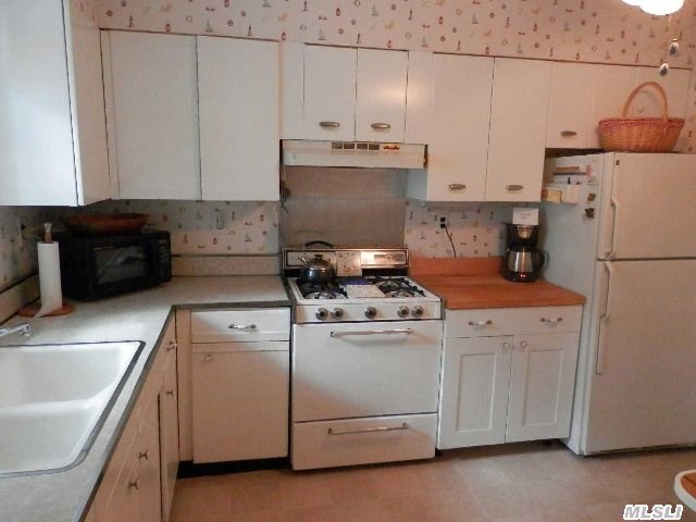 4830 Great Peconic Ba Blvd