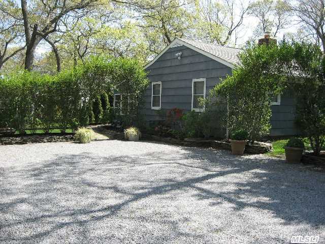 4830 Great Peconic Ba Blvd
