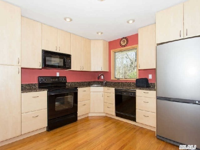 775 N Bayview Road Ext