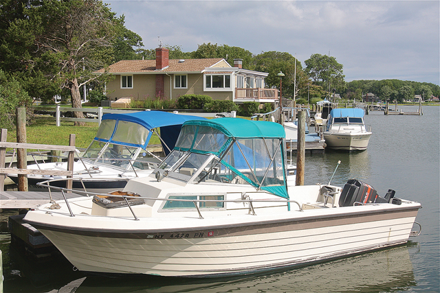The association has two marinas.