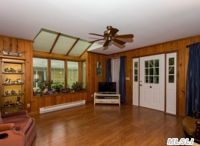 135 Case Rd