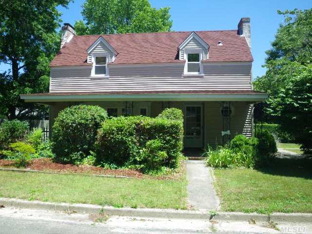 25 Mechanic St