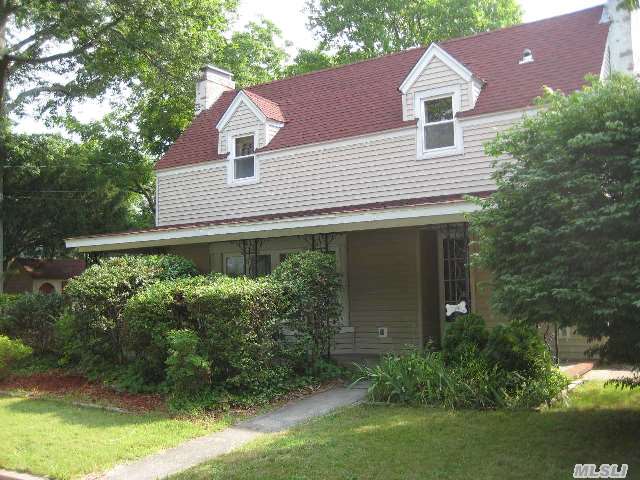 25 Mechanic St