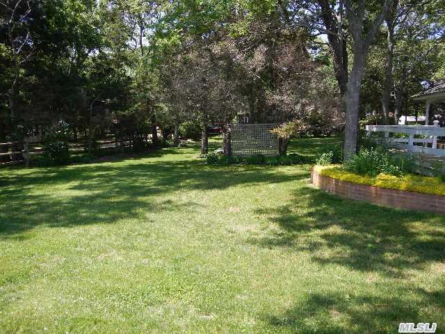 515 South Oakwood Dr