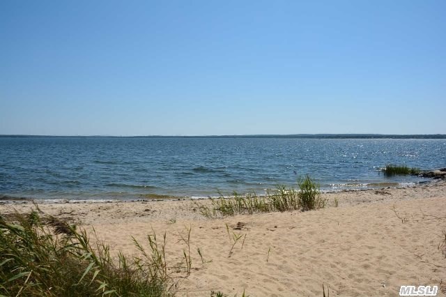 52 Bay Harbor Rd