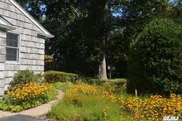52 Bay Harbor Rd