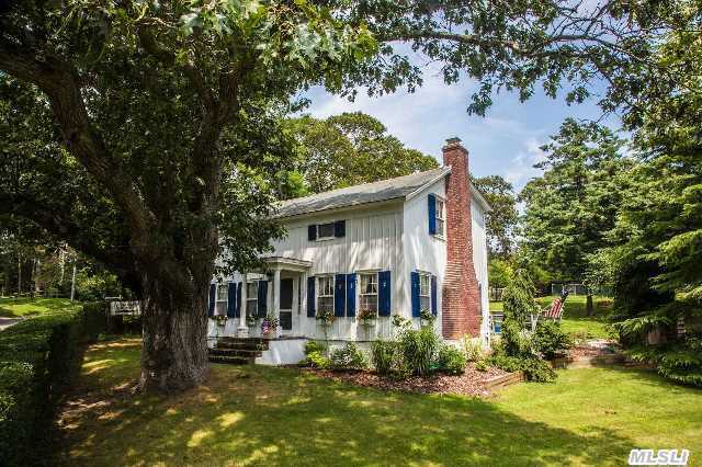 6925 Nassau Point Rd