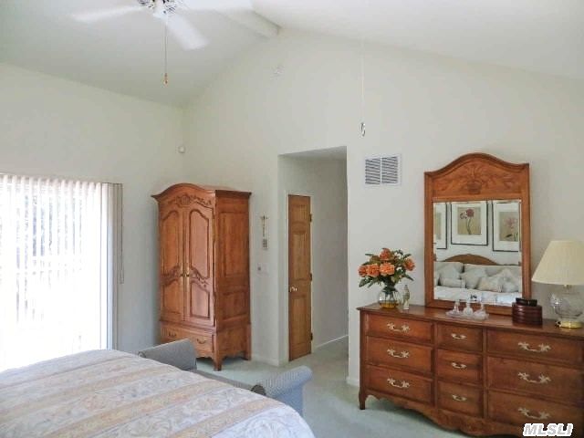 765 W Cedar Point Dr