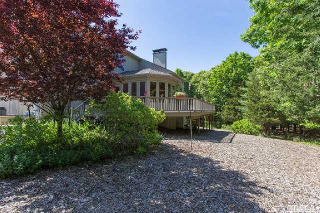 9390 North Bayview Rd