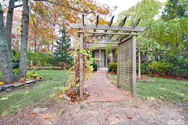 168 Shade Tree Ln