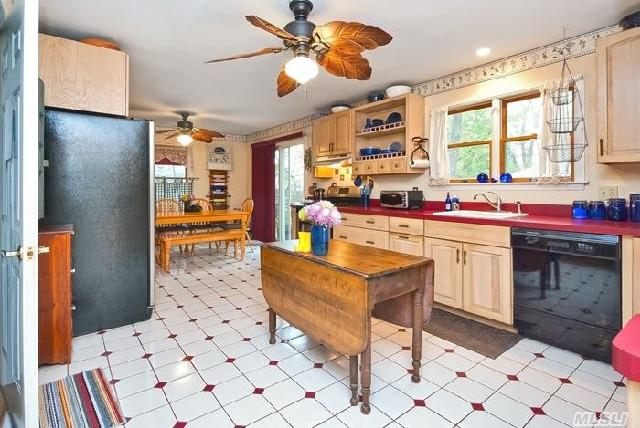 168 Shade Tree Ln
