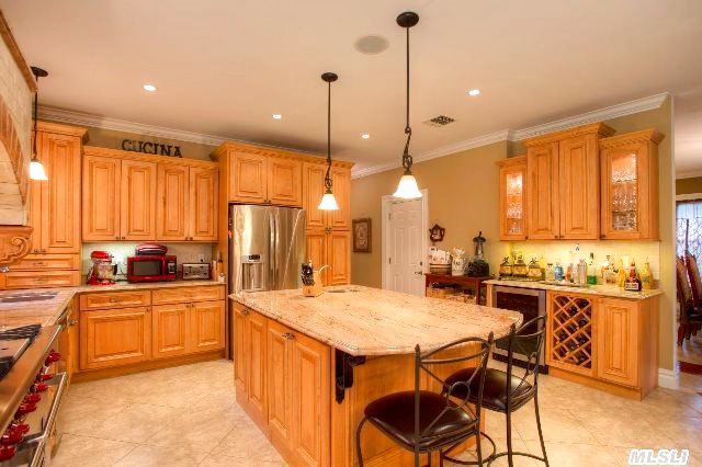 1820 Kenneys Rd