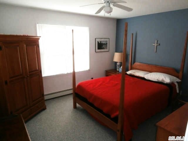 3655 Bay Shore Rd