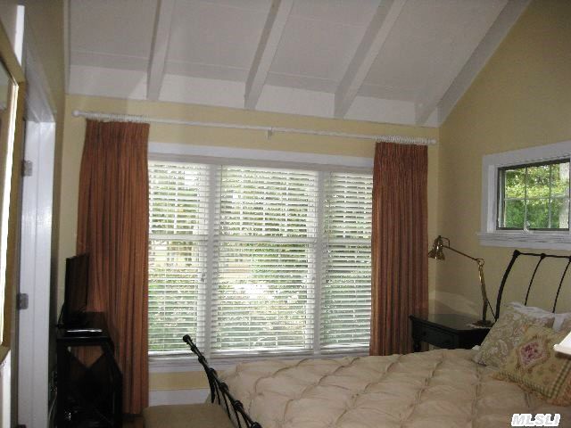 47 Peconic Ave