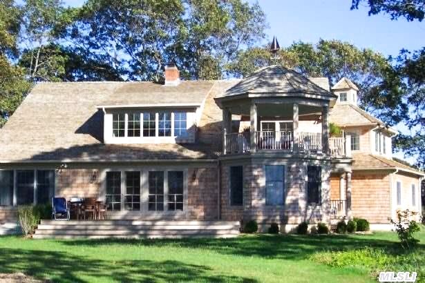 47 Peconic Ave