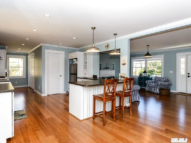 4800 Nassau Point Rd
