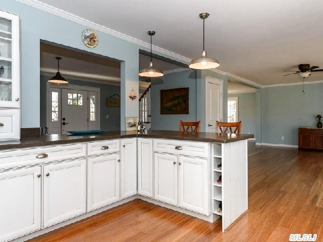4800 Nassau Point Rd