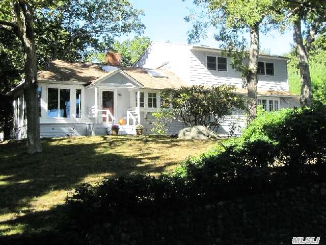 5370 Nassau Point Rd