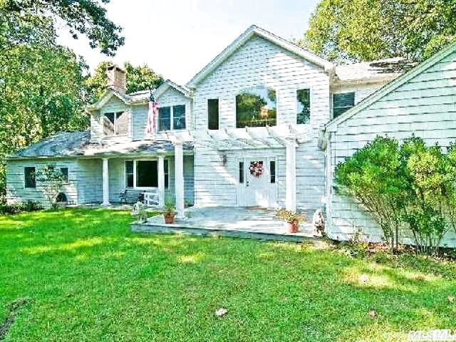 5700 Nassau Point Rd