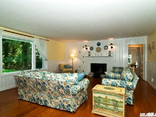 5700 Nassau Point Rd