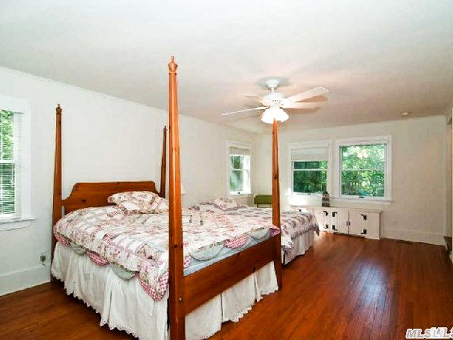 5700 Nassau Point Rd