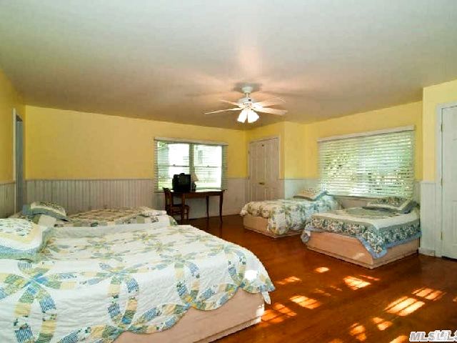 5700 Nassau Point Rd