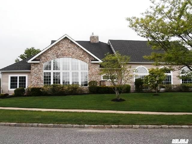 7 Lakeview Ct